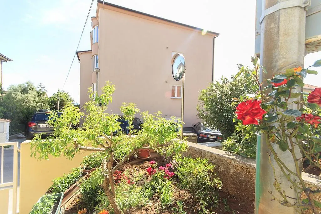 Apartments Lara Пула Хорватия